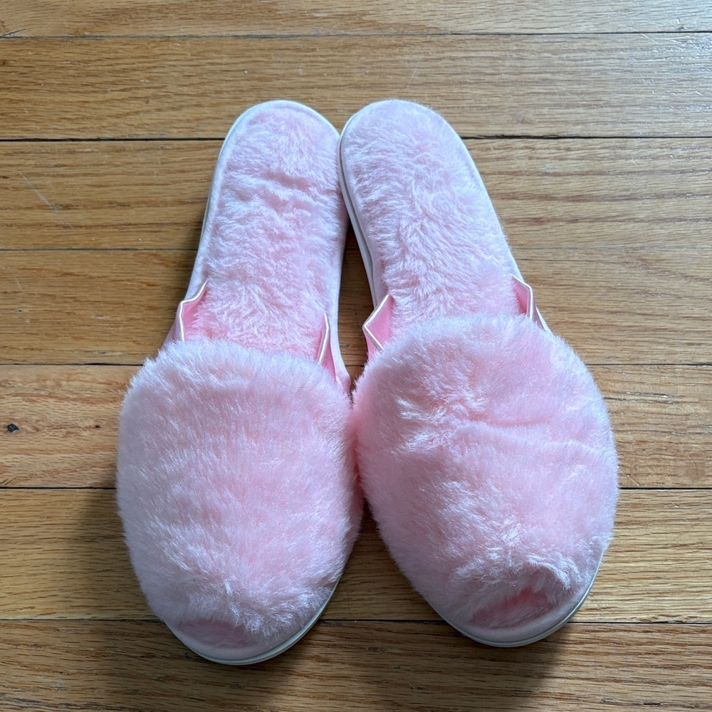 vintage pink fuzzy peep toe house slippers